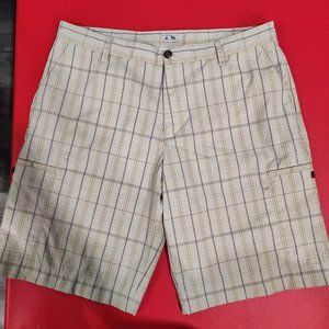 Adidas casual short cream grey with side pockets men's size 36